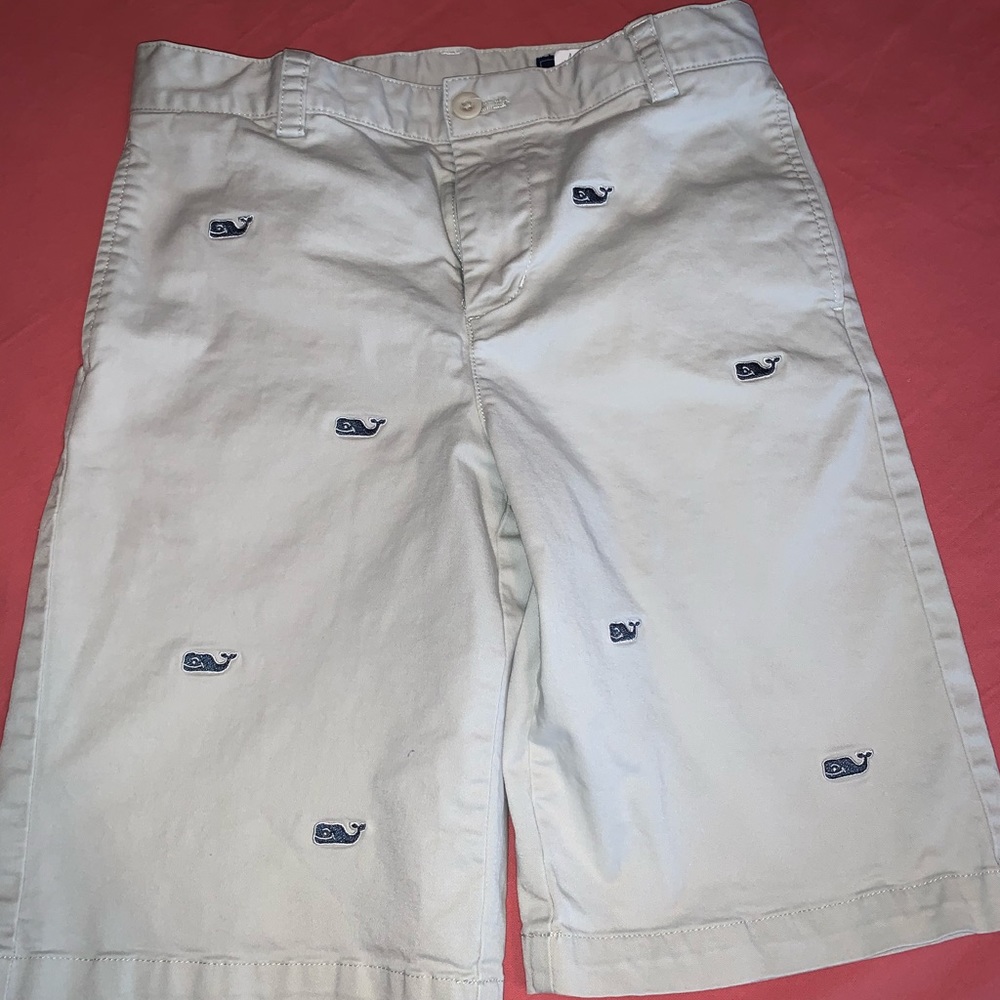 Boys Vineyard Vines shorts